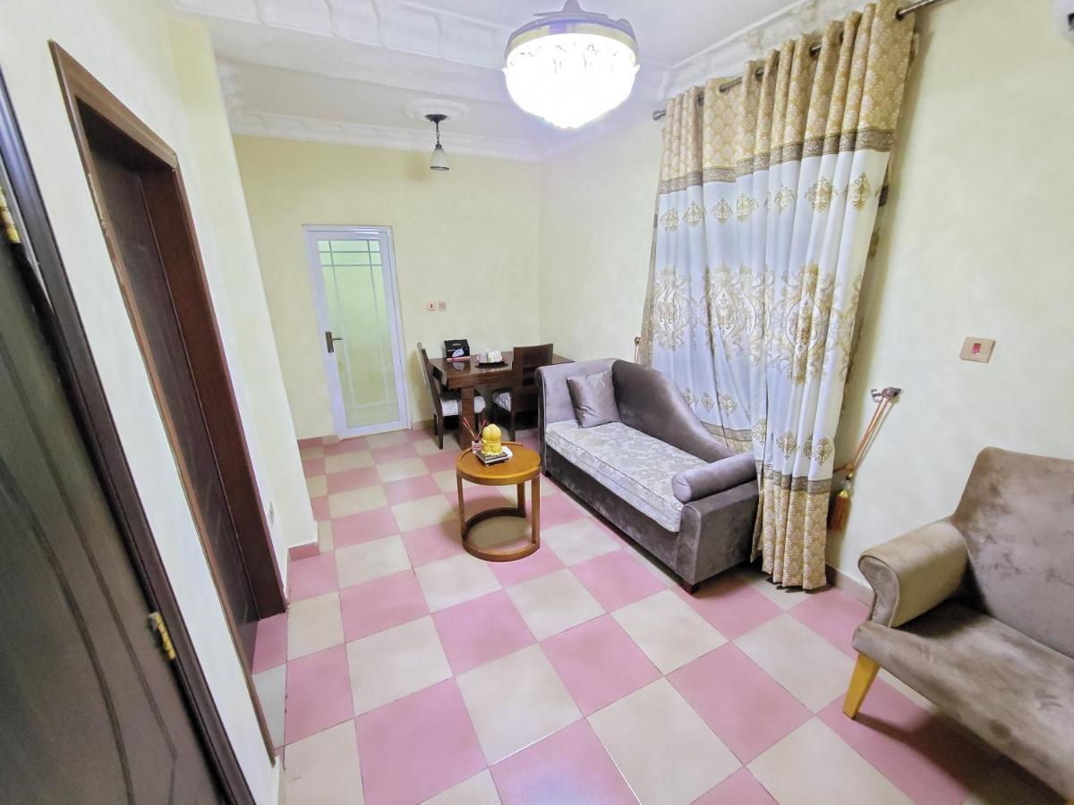 Afri-Royal Hotel Akra Zewnętrze zdjęcie
